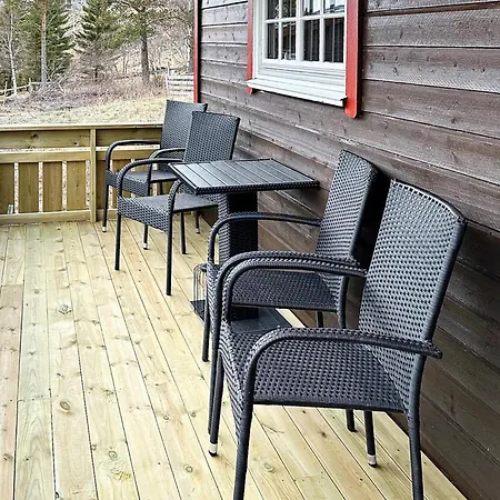 4 Person In Lysoysundet Holiday home