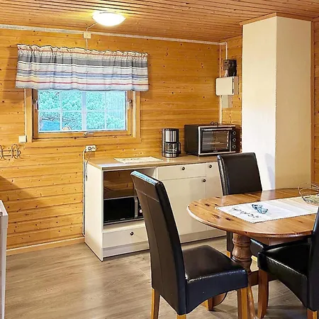 4 Person In Lysoysundet * Teksdal