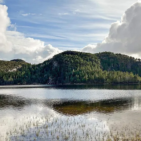 Holiday home 4 Person In Lysoysundet *