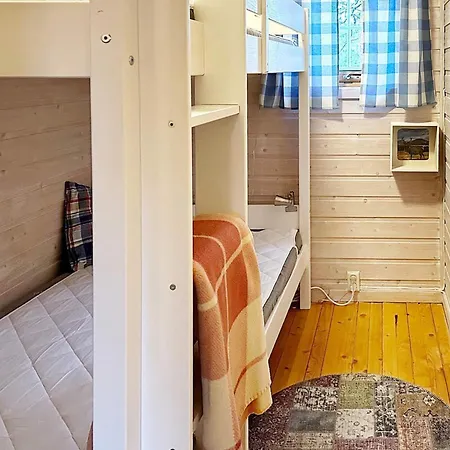 Holiday home 4 Person In Lysoysundet *