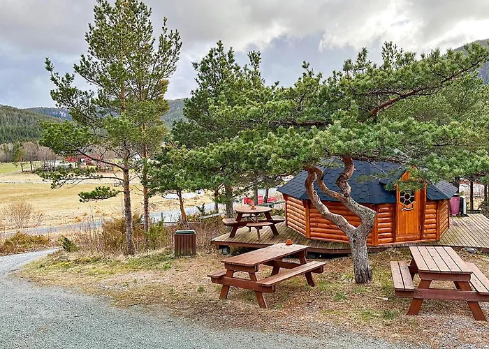 Дом отдыха 4 Person In Lysoysundet