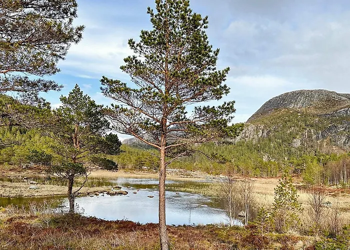 Дом отдыха 4 Person In Lysoysundet