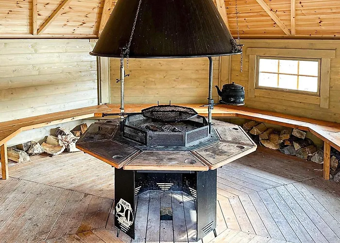 4 Person In Lysoysundet